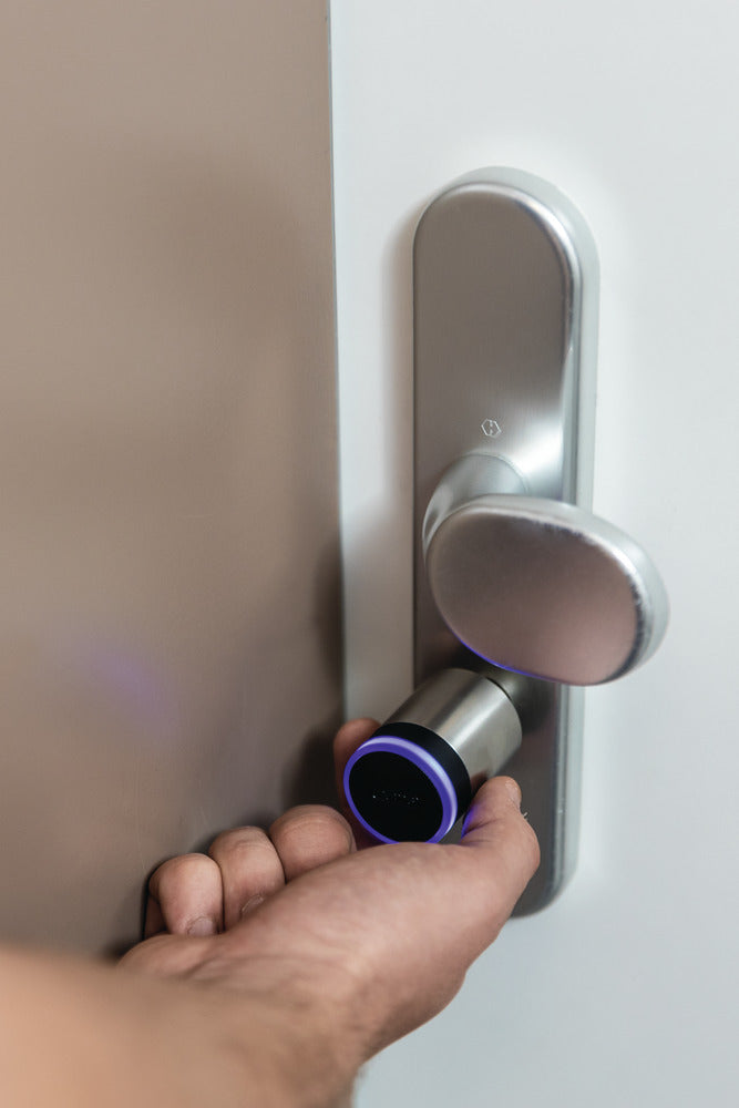 Abus - Elektronik-Türzylinder CYLOX™ One + Innenknauf