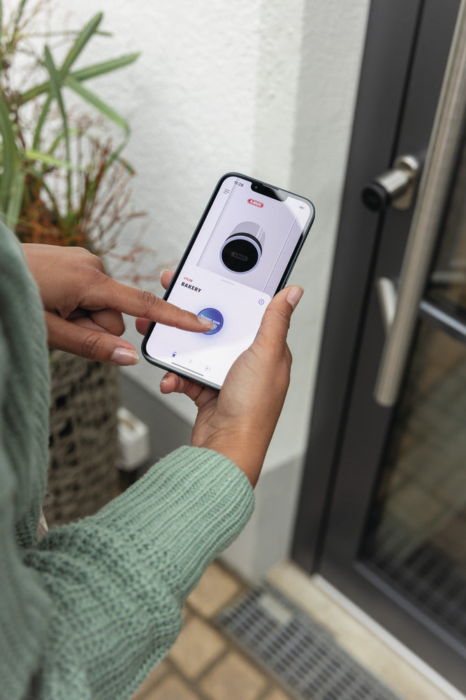 Abus - Elektronik-Türzylinder CYLOX™ One + Innenknauf
