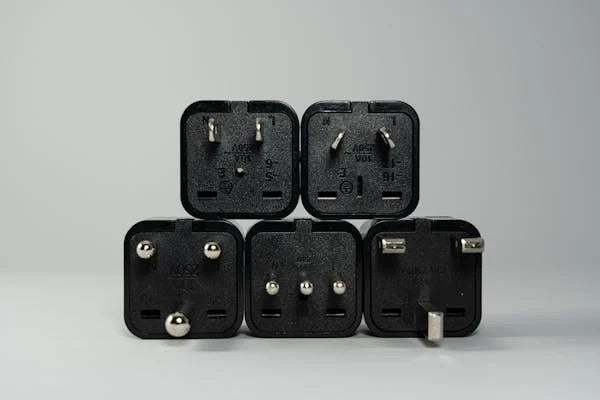 Stecker und Kupplungen
